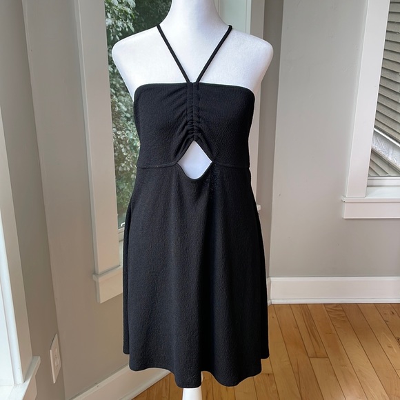 H&M Dresses & Skirts - H&M Divided Black Mini Dress with Cutout Size Medium